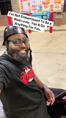 Vibing… #foryou #motorcyclesoftiktok #candyrain #fyp #gasstation 