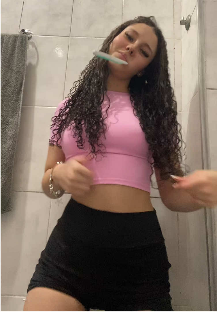 Boa noite minhas lindas 