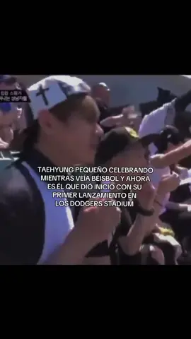 Lloré haciendo esto 😭😭😭#taehyung #kimtaehyung #bts #dodgerstadium #dodgers #army #bangtan 