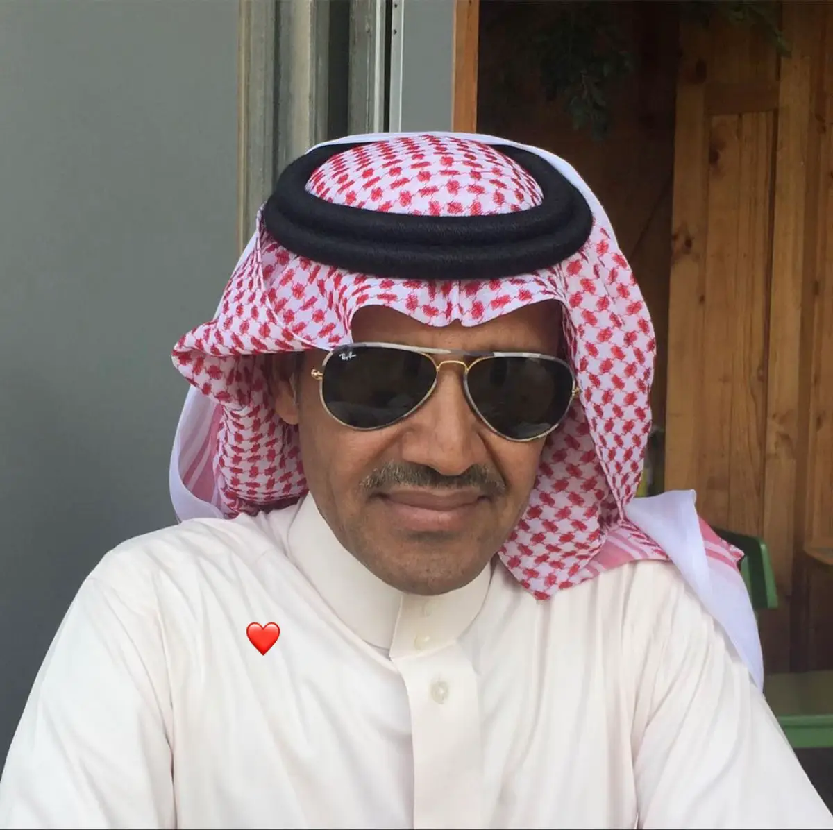 ‏غنو لها ياهل الطرب غنو لها ‏خلو السهر ياهل السهر يحلا لها #خالديات #خالد_عبد_الرحمن #fyp 