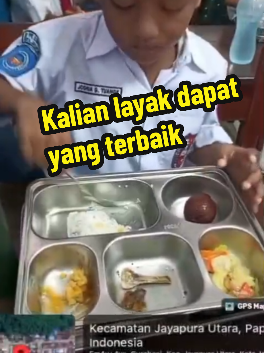 Semangat sekolah nya yah... kalian anak anak hebat layak mendapatkan yg terbaik #sppggurabesi #sppgkotajayapura #makanbergizigratisdisekolah #sppggurabesi #makanbergizijayapura 