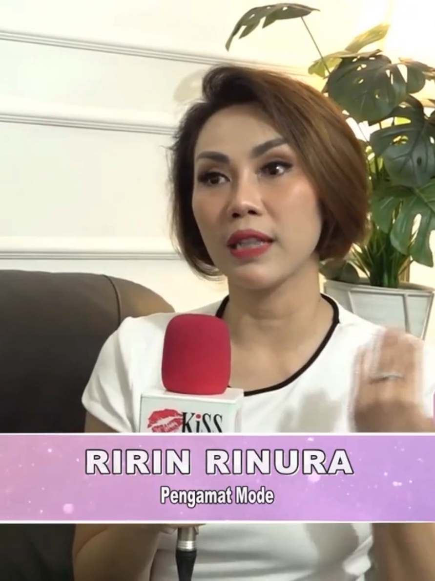 Penampilan Mencolok Nikita Mirzani Dipersidangan Menjadi Sorotan #nikitamirzani #penampilannikitamirzani #pengadilannegeri  #fashion #kissindosiar 