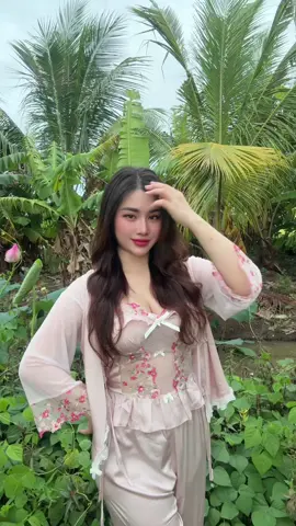Lúc iu thương mình lời ngọt ngào nói trên đầu môi