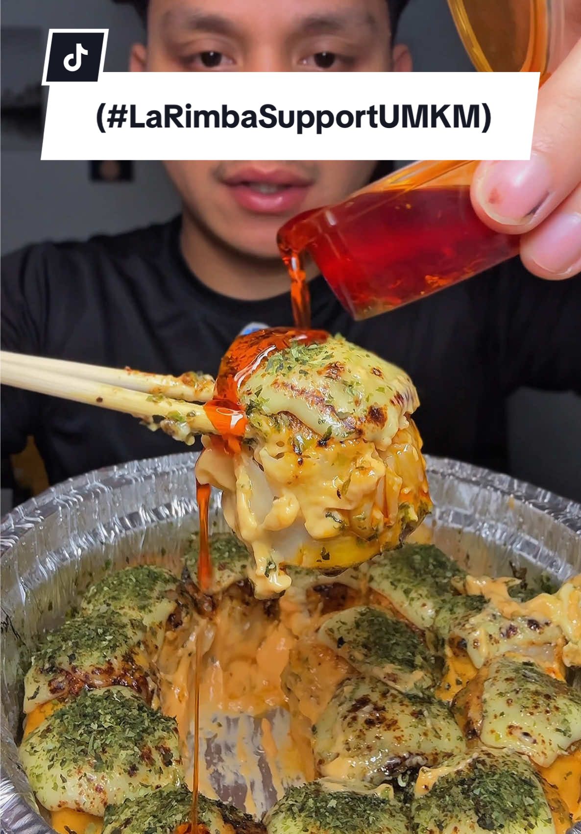 untuk kaka online semuanya yang tinggal di pondok aren dan JABODETABEK lah yah boleh nih oder @Dimsummentai11 . Dimsumnya enak, Home made, murah meriah. Semoga kakanya laris manis, suami cepet dapat kerjaan lagi dan sehat sehat buat keluarha kecilnya yah 🙏🏻🫶🏻 (#LaRimbaSupportUMKM)