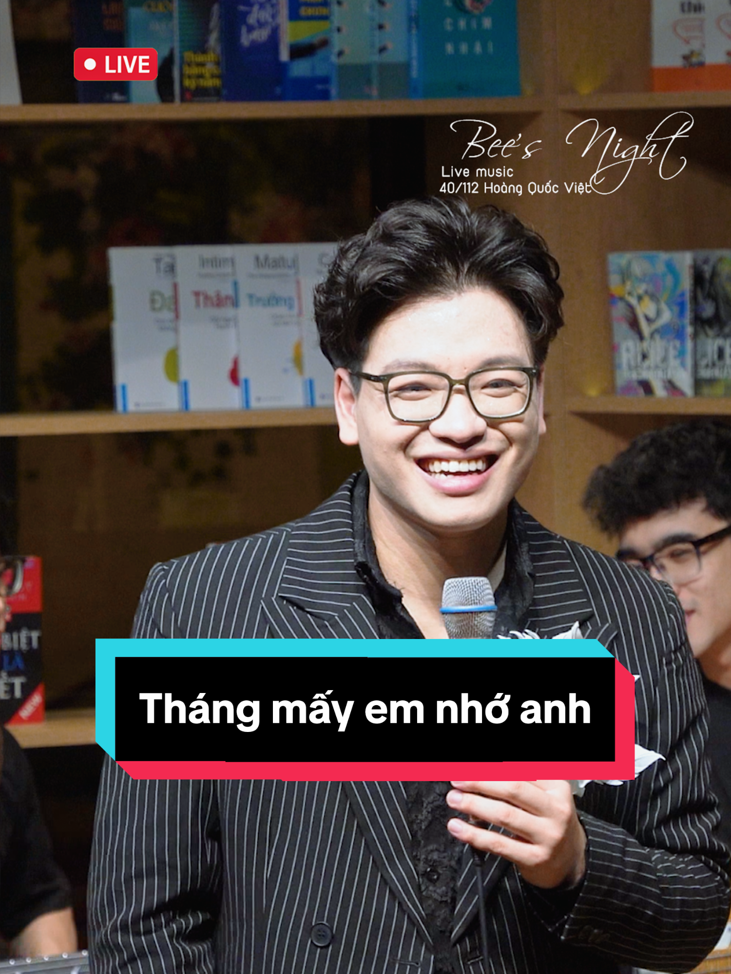 Tháng mấy em nhớ anh #beemusic #xuhuong2025 #xuhuongtiktok #livearcostic #thinhhanh #beenight #j4f #thanhva #thangmayemnhoanh #yeuem #Love