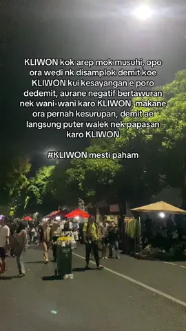 Kliwon itu bukan sembarangan, aurane kuat nganti demit wae minggir 🤯 #Kliwon #WetonJawa #JowoPride