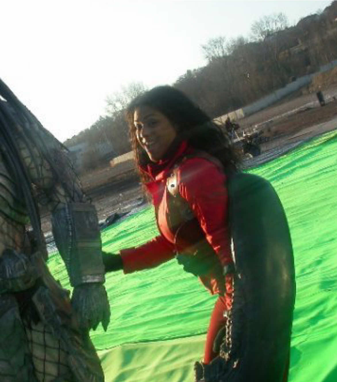 Throwback to me clarifying that Lex Woods is more memorable leading lady than any of the characters one film outside of Ellen Ripley.  Funny how Prometheus, Alien: Covenant, and now Romulus get praised for their “serious” heroines—yet AVP’s Lex Woods, a Black woman who hit the same survivor beats as Ripley and Shaw, was brushed off as camp. Same story. Different reception.
