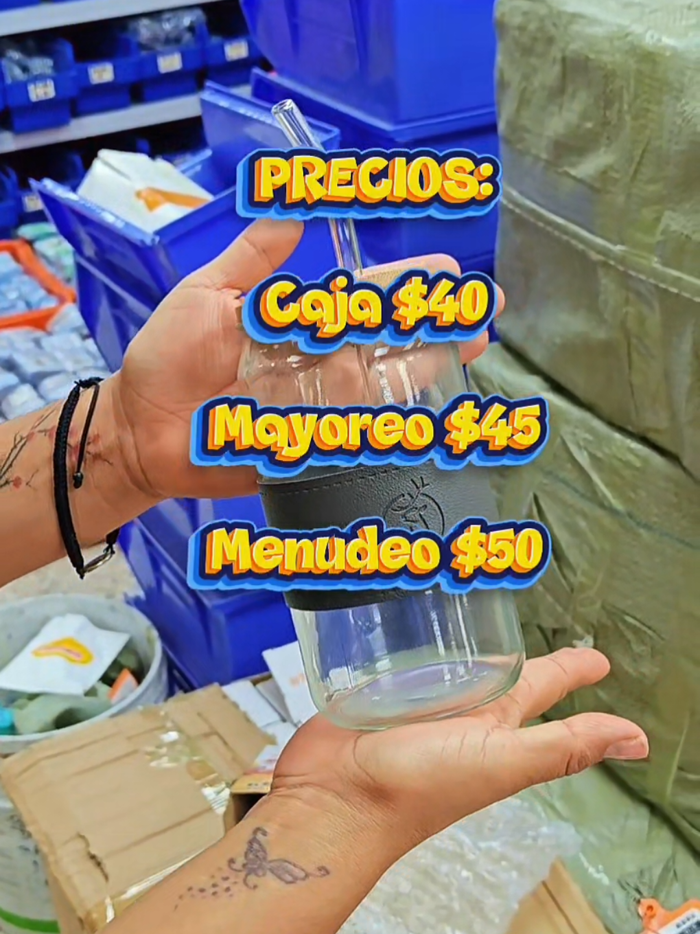 vaso de vidrio con tapa de bambú #vasodevidrio #vasoscontapadebambú #glasscup #vasos #bubbletea 