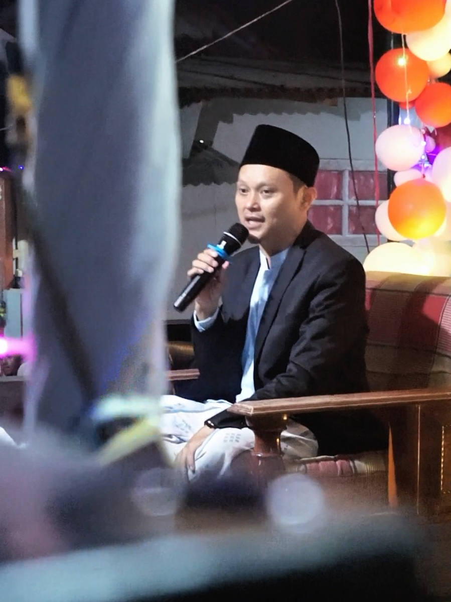 Bersyukur indonesia merdeka hingga putra putri bangsa kita dengan leluasa mengekspresikan potensinya. #meletus🇮🇩 