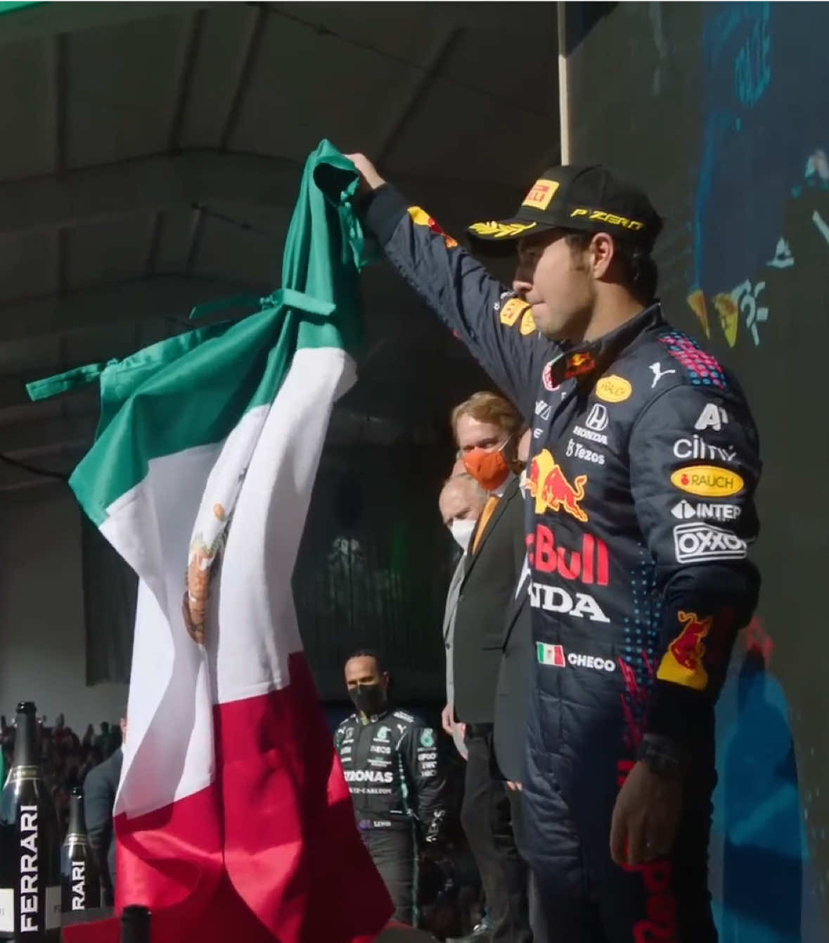 Estamos de vueltaaaaa 🇲🇽#sergioperez #checo #sp11 #cadillacf1 #cadillac 