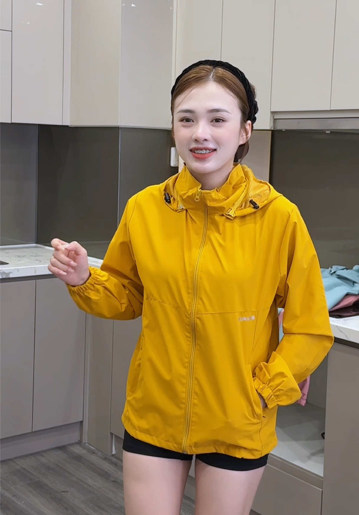 Áo Gió Cao Cấp, vải tráng bạc 