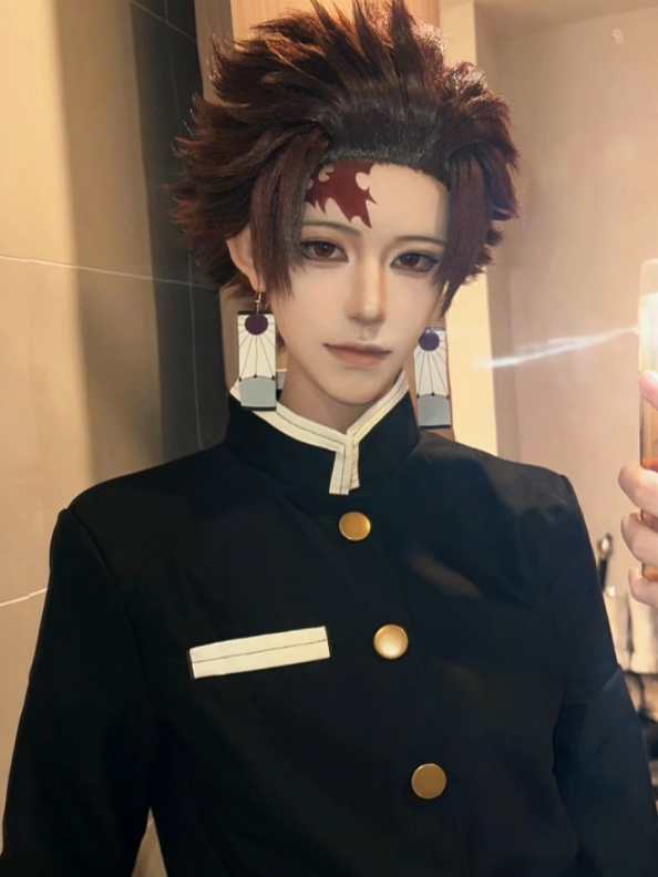 #tanjiro #kimetsunoyaiba #cosplayers #anime #viral 