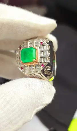 Natural Zamrud Muzo Colombia  Body Handmade Pure Silver, Microsetting  #LIVEhighlights  #TikTokLIVE  #fypシ  #naturalbluesapphire 