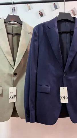 📍Zara Men Blazer Coat 📍 ✅Instock ✅100%Authentic ✅Size -UK40 ✅Price-53*,***ks 🛒 ဆိုင်မှာလဲ လာရောက်ဝယ်ယူနိုင်ပါတယ်ခင်ဗျာ Yangon Store Address 📌 No.283, U Wisara Road, MyayNiGone, Sanchaung, Yangon. ⏰ Daily Open : 10:00 am - 7:00 pm ☎️ 09 958 813 633 Mandalay Store Address 📌 23rd Street, Bet 63 & 64. Aung Myay Thar Zan, Mandalay ( 2nd Floor). ⏰ Daily Open : 9:00 am - 5:30 pm ☎️ 09 791 374 182 📱 Messenger မှာလဲ ဆက်သွယ်မှာယူနိုင်ပါပြီ #Zara, #NewEdition#menclothing #cozclothing #fyp 