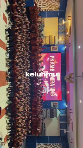 Selesai sudah cerita kita di PKKMB FMIPA UNS 2025  Terima kasih kepada seluruh panitia PKKMB FMIPA UNS 2025 atas kerja kerasnya dan sudah jadi bagian dari perjalanan ini 💫 #uns #fmipauns  #maba2025 #pkkmb2025