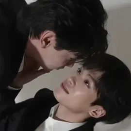 did yall see how ziyu’s eyes lights up when he looks at tian?! 😭 #revengedlove #逆爱 #tianxuning #ziyu #chinesebl  