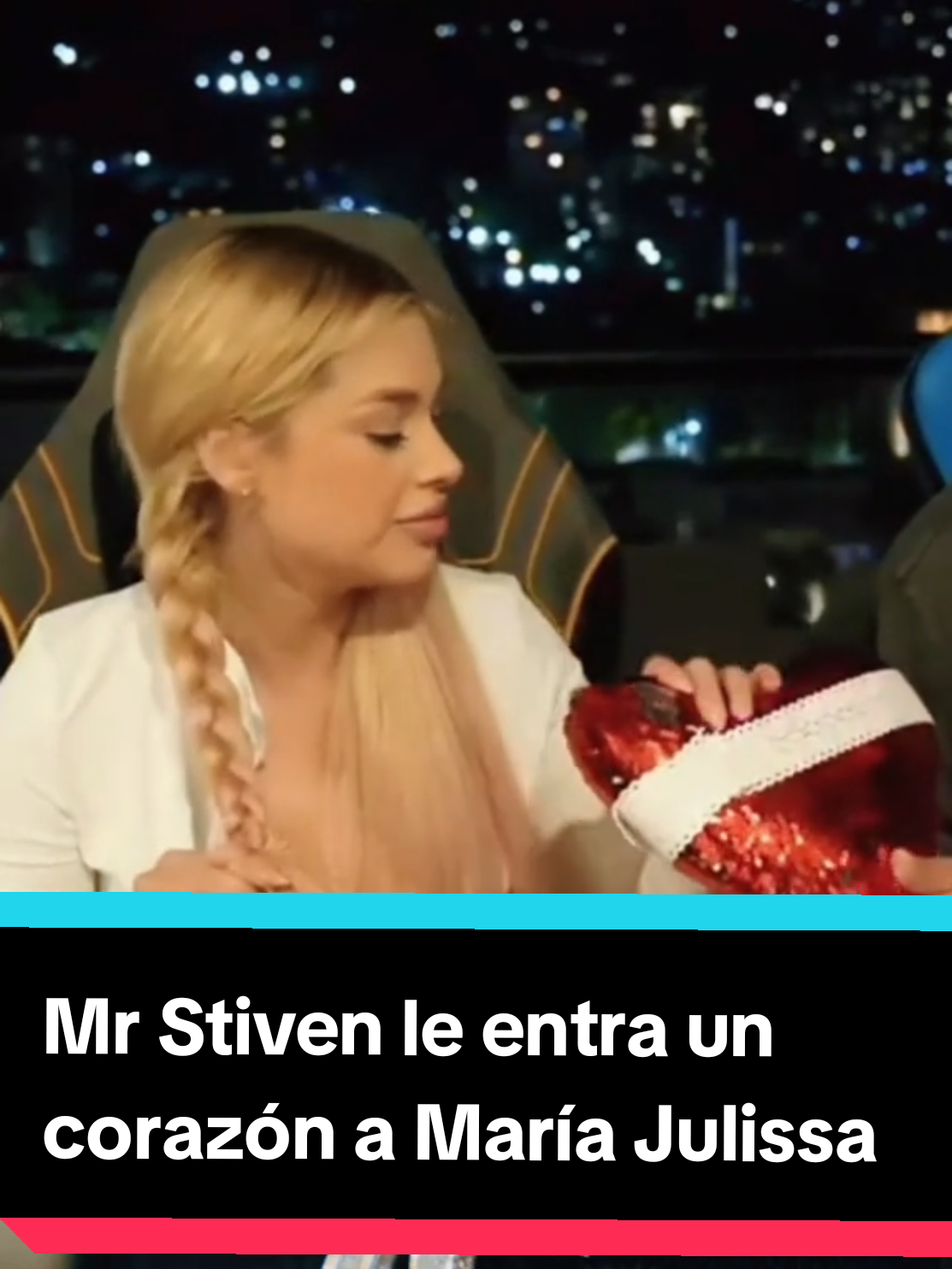 Mr Stiven y María Julissa en Stream #mrstiventc1977 #mrstiventc #guerrillatc #mariajulissa #mrstiven 