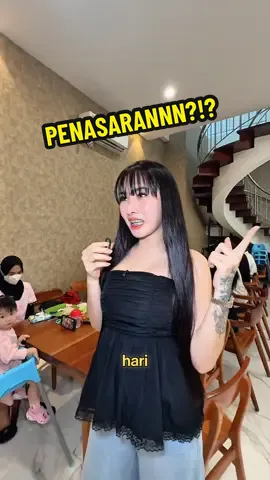 Kepoin mereka ah dulunya kerja apa yaaaa 