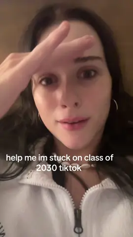 i graduated in 2023 smh #fyp 