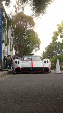 Holy quality? #pagani #paganihuayrar #huayrar 