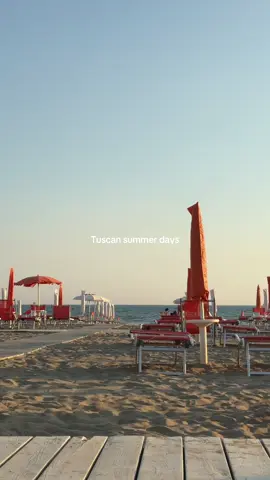 Summer in Tuscany just hits different #tuscany #Summer #travel #fyp 