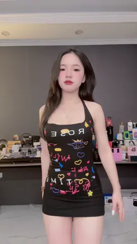 Suỵt suỵt 🤫. #trinhbaohan #trend #viral #fpy #xuhuongtiktokkk 
