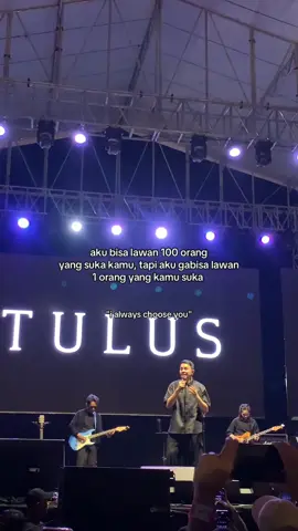 tulus banget nyanyi nya 🥹🤍 #tulus #nala #konsermusik #fypシ゚ 