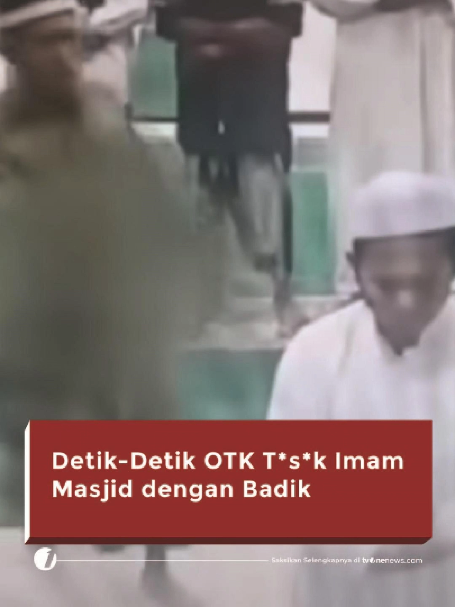 Muhammad Jumali (27 tahun), seorang imam masjid dit*s*k saat memimpin salat subuh berjemaah di Masjid Baiturrahman Tompira, Kecamatan Petasia Timur, Kabupaten Morowali Utara, Sulteng, Senin (25/8). Satuan Reserse Kriminal Kepolisian Resor Morowali Utara telah mengamankan AL dan diketahui ternyata hasil tes urine positif nark*ba. Simak video selengkapnya hanya di https://shorturl.bz/xya #HardNews_Kriminal #FlashOne #CariBeritaditvOne #ImamMasjid #MorowaliUtara #SulawesiTengah #FO02
