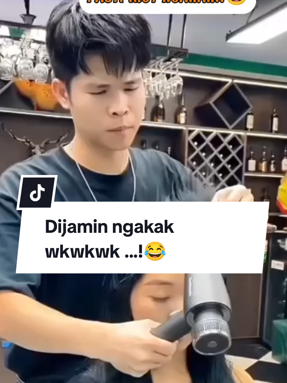 Video lucu banget bikin ngakak wkwkwk..! #videolucungakak #videolucu 