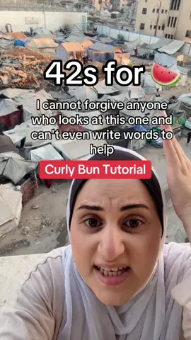 Curly Bun Tutorial #hairstyle #curlyhairstyles #hairstyleideas 