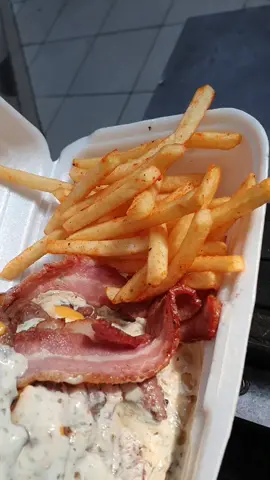 LeAvoSmash Burger with Crispy Fries, available for R119.99. Delivery Available all over #OrangeFarm, #Soweto and #Randfontein. Whatsapp 064 022 2558. 