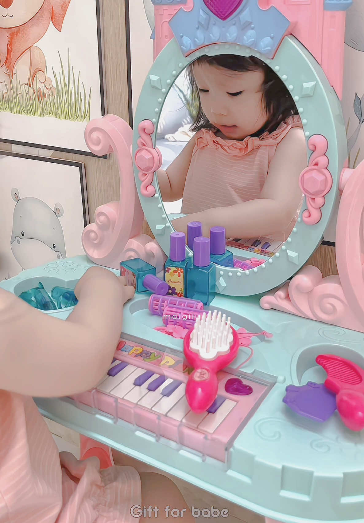 “Khi bạn có Con, đó là cơ hội để bạn yêu thương lại chính đứa trẻ Ngày xưa từng thiệt thòi “ #mevabe #landaulamme #dochoi #xuhuong #foryou 