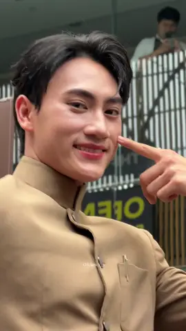 น้องปังเด่กอินโทรเวิร์ดมากก แต่น่ารักสุดๆมั่นใจในตัวเองเย้อะๆน้าาา💖🤏🏻 [#pungphirunwat] @Pung_phirunwat  . Khemjira The Series EP3 . #KhemjiraBusking #เขมจิราต้องรอดEP3