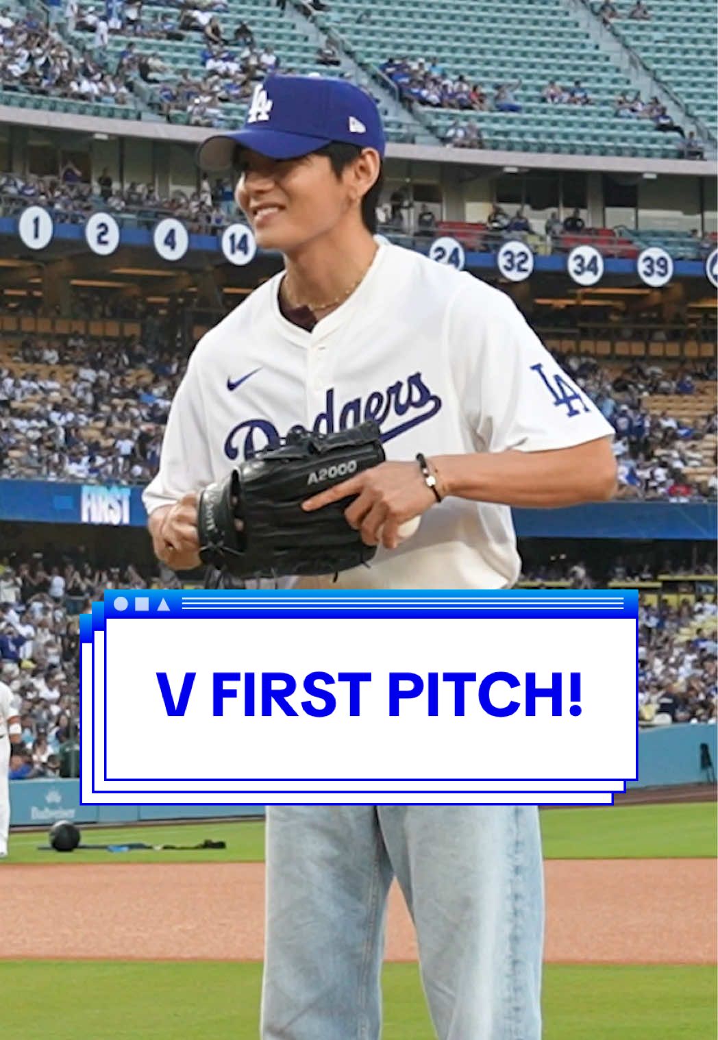 Taehyung’s first pitch? Mic Drop. #dodgers #sports #losangeles #bts #kpop 