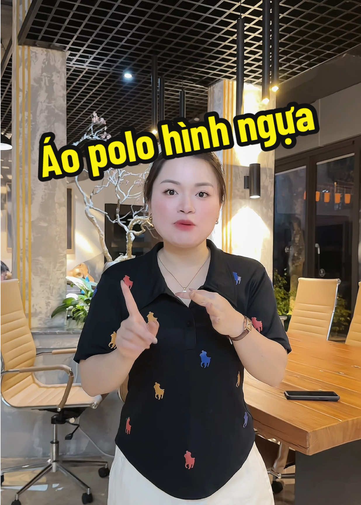 Áo polo họa tiết hình ngựa #thoitrangbigsize #bigsizenu  #aopolo #aobigsize #thaohuyenbigsize 
