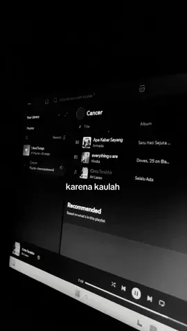 🎧🫀 #foryoupage #liriklagu #cintaterkahir #lyrics #spotify 