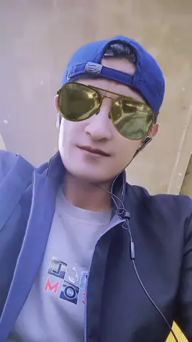 Angkat Kepalamu Boskuhhhh