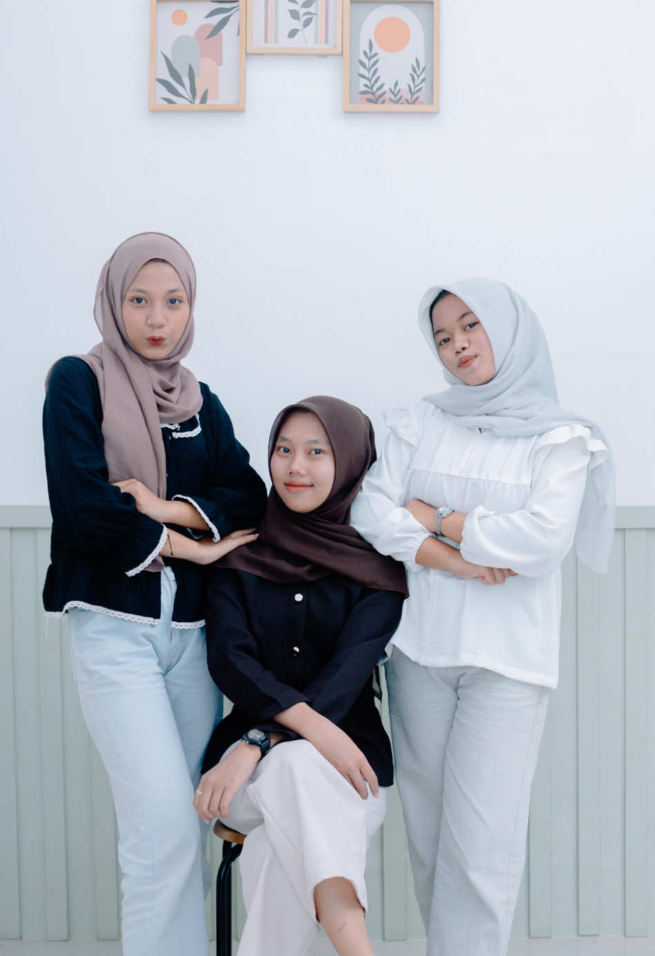 yukk abadikan berbagai momen kamu di aufagrafi studio🥰 #kebumen #fyp #aufagrafistudio #studiophoto #photostudio #selfphotostudio #photogroup 