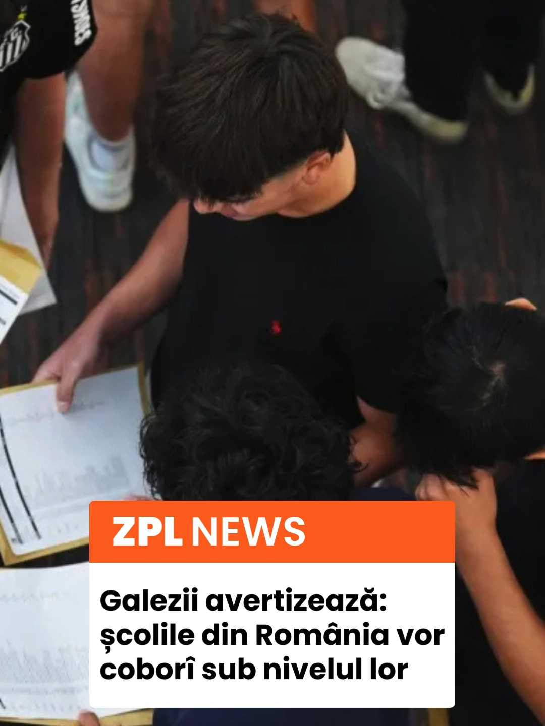 Un raport arată că, până în 2040, sistemul de educație din România riscă să fie clasat sub cel din Țara Galilor, una dintre regiunile criticate pentru performanțe reduse. Analiza este bazată pe rezultatele testelor internaționale și investițiile insuficiente în învățământ, subliniind o criză structurală pentru viitorul elevilor români.