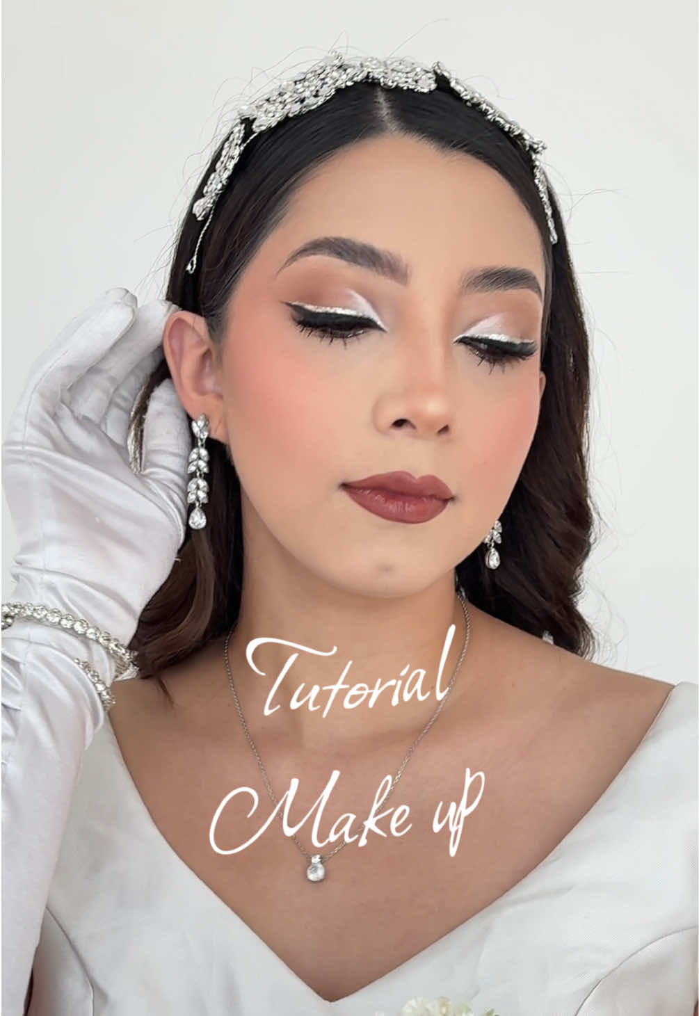 Proceso de makeup de novia 👰🤍#fyp #ojitosmentirosos #novias #makeup #maquillaje 