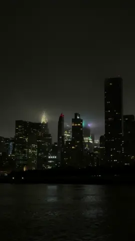 😶‍🌫️ #nyc #darkaesthetic #fyp 