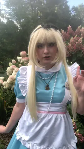 TRENDS ARE DONE TIL I SAY THEY ARE #aliceinwonderland #aliceinwonderlandcosplay #whiterabbitcosplay #alicecosplay 