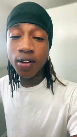 I just needed some space🎆#livetiktok #livehighlights #explore #live #gold 
