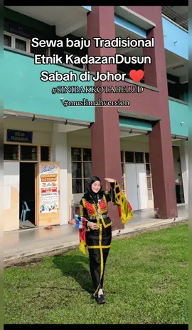 Alahaiii cantiknya cikgu ni🥰memakai baju tradisional dr koleksi aunty..na klu berminat boleh pm 019-7132803🌺#SewabajutradisionalPasirGudang #bajutradisisabah #kdcajohor #fyp #etniksabah 