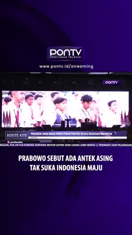 Dalam pidato di hadapan ribuan guru Sekolah Rakyat, Presiden Prabowo Subianto menyebut ada antek-antek asing yang tidak suka melihat Indonesia bangkit.