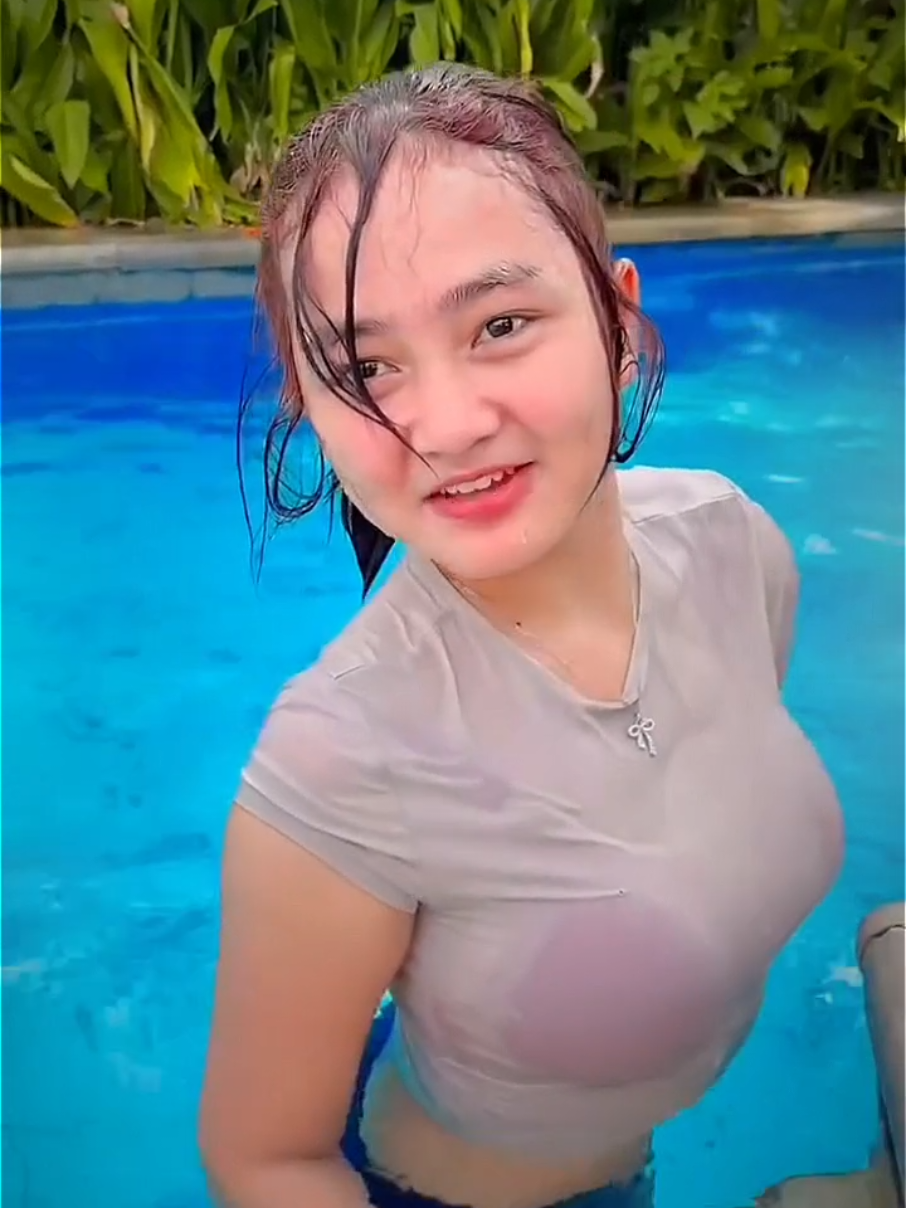 ada yang putus tapi bukan hubungan hmmm 🤔🤔 ACC: Karinngiovaa #nandaxeveryone #everyonefams 