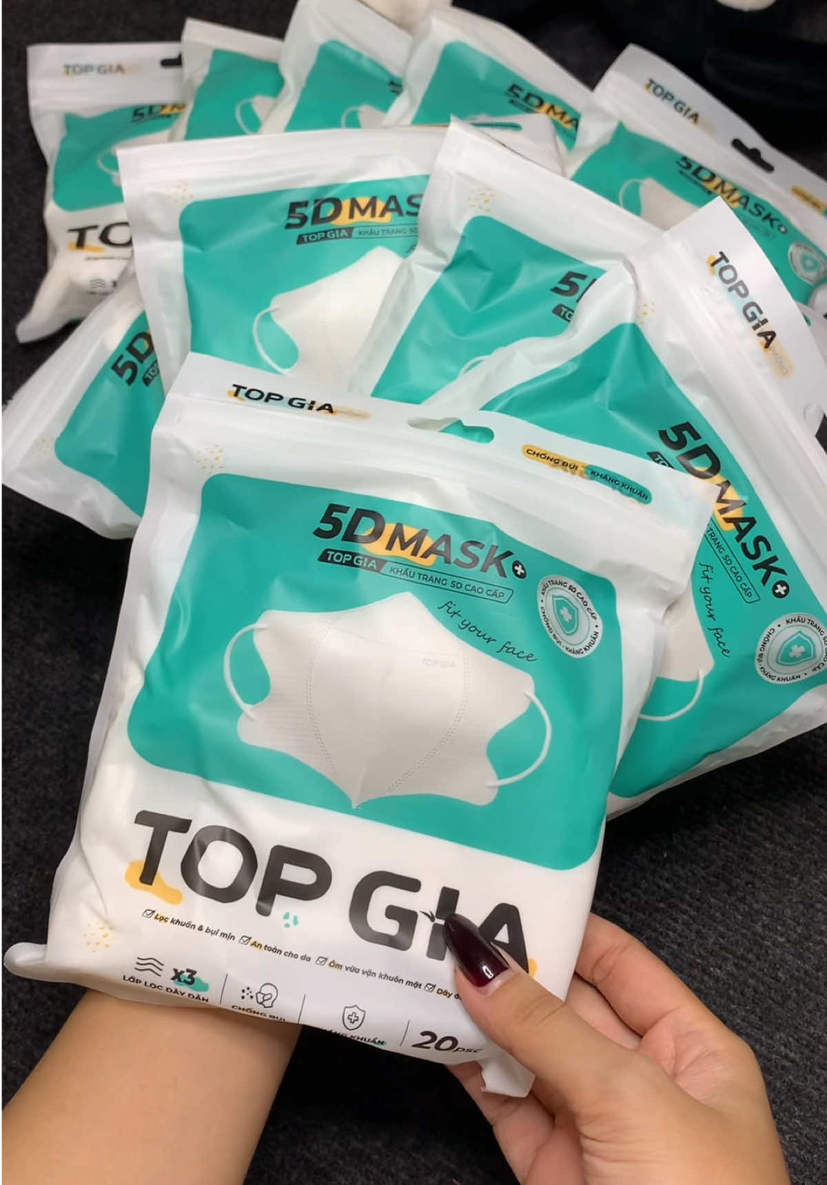 Topgia mới mở bán khẩu trang nên để giá hời quá nè mấy c ơi #khautrangtopgia #khautrang5d #khautrang5dtopgia #khautrang 