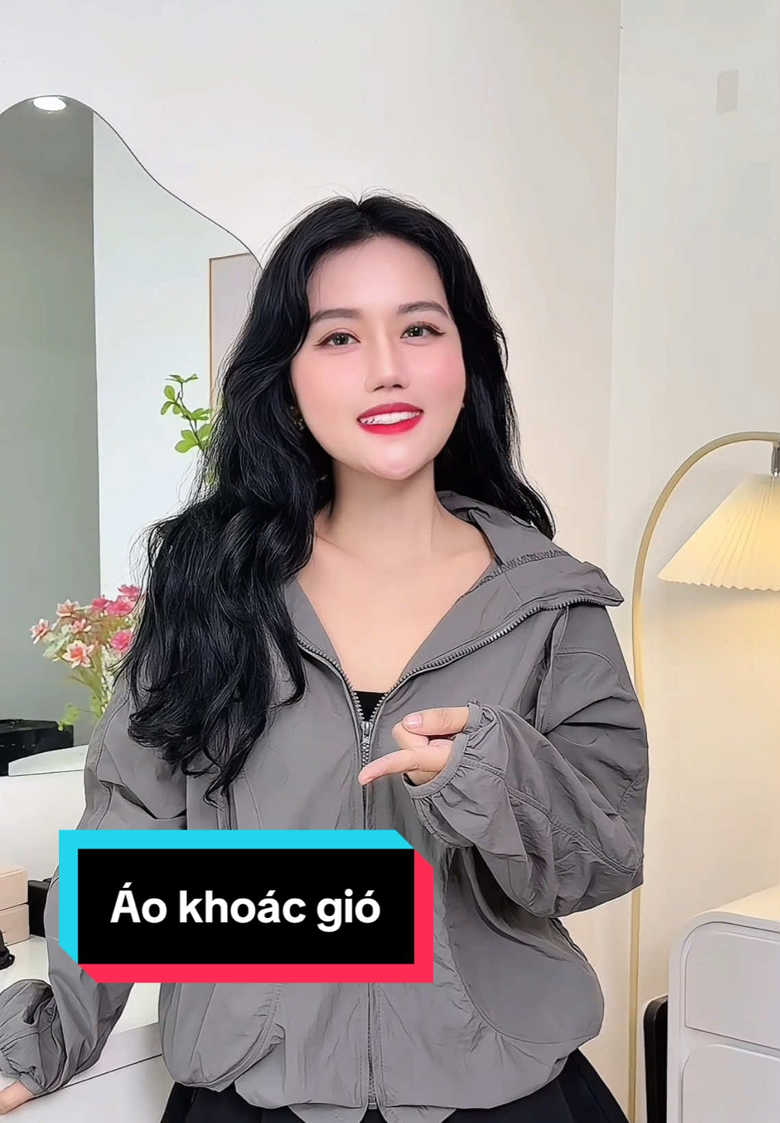 Áo khoác gió nam nữ #aokhoacgio #aogionamnu #viral #trending #hienhoidieu 