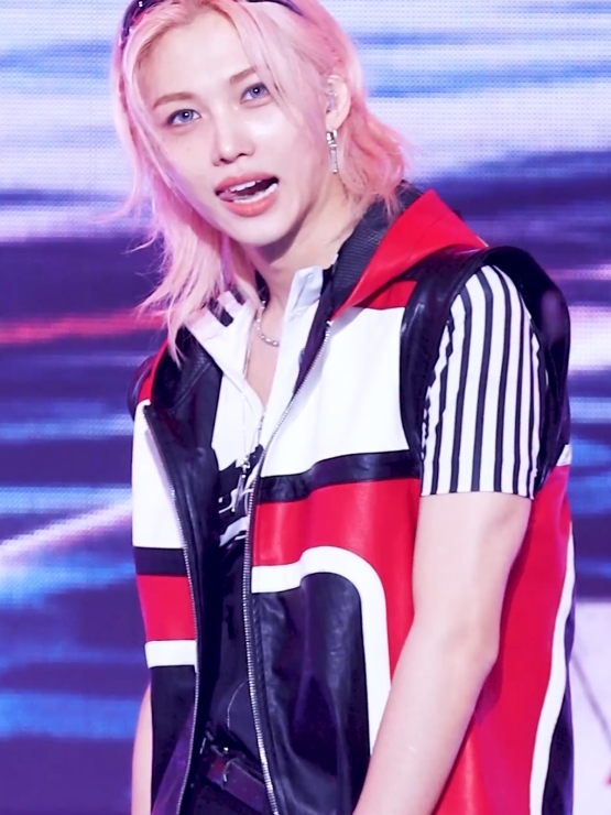 Stray Kids FELIX (스트레이 키즈 필릭스) – CEREMONY FanCam #стрейкидсворлддоминейшен #straykids #felixstraykids #felixskz #рек #рекомендации 