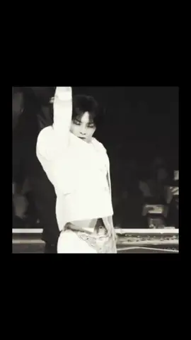 اخخخخ بسسس ادري ما راح يجيب دعم بس يلا نحاول #kpop #fyp #viral #CEREMONY #ايان 